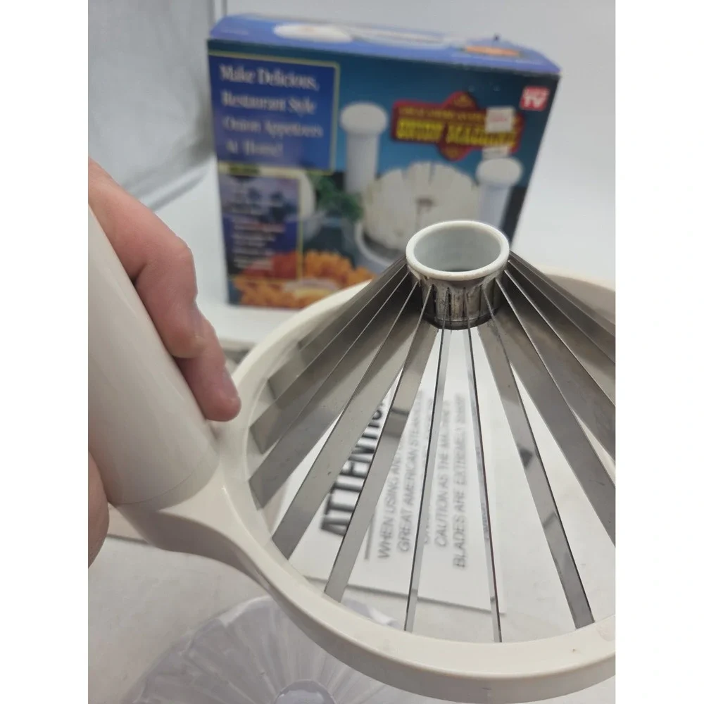 Great American Steakhouse Onion Machine Blooming Onion Cutter Telebrands Box